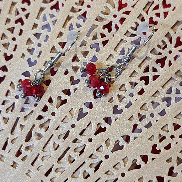 Pretty earrings super lightweight - Picture 5 of 9